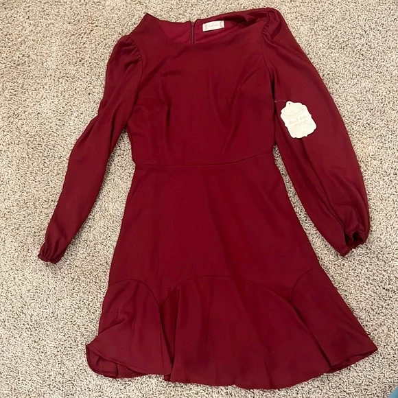 open lace back dress ALTAR'D STATE Women's Short Sleeve Floral Dress, Square Neck Casual Summer  and Fall Patterned Short Length, Burgundy Floral Dress, Large at Amazon  Women's Clothing store